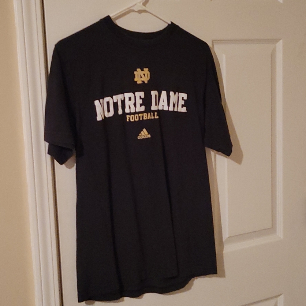 adidas ft. Notre Dame t shirt size M